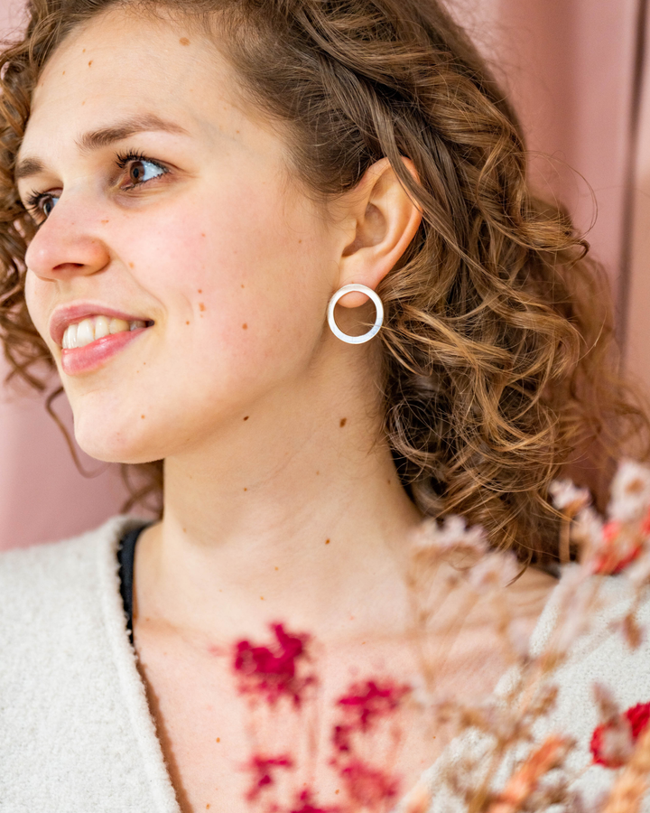 Kyklo oorbellen @Atelier Flo • Antwerpen